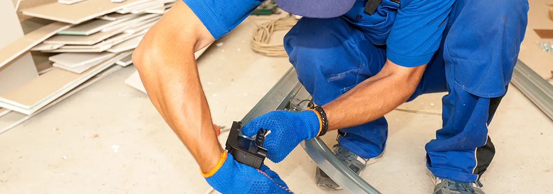 Fix Vinyl Garage Door Loud Noise in Pickering, ON